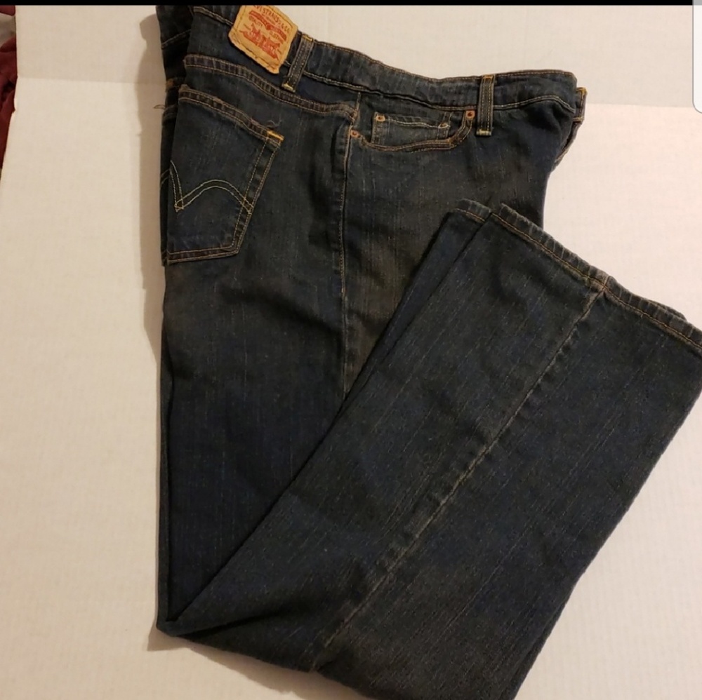 Women's size 20 Levi jeans